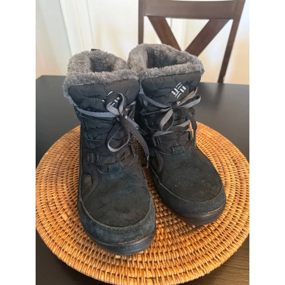 Columbia Minx‎ Mid II Omni-Heat Waterproof Winter Boots Black Suede 9.5 YL5251